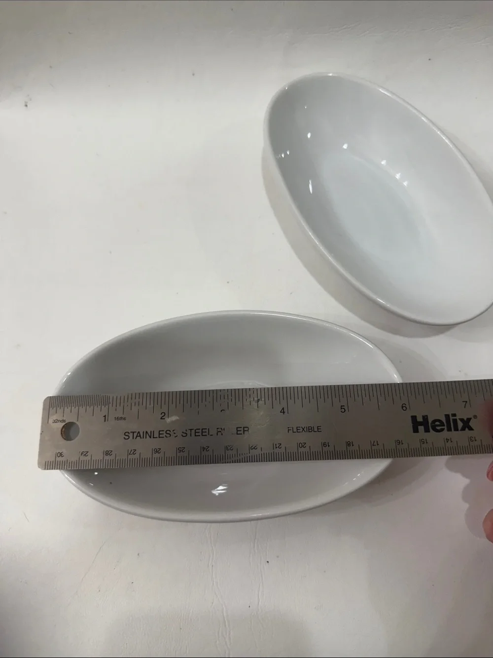 Vertex Vista 6 Oz Premium White Oval Ceramic Casserole Serving Bowls Set of 2